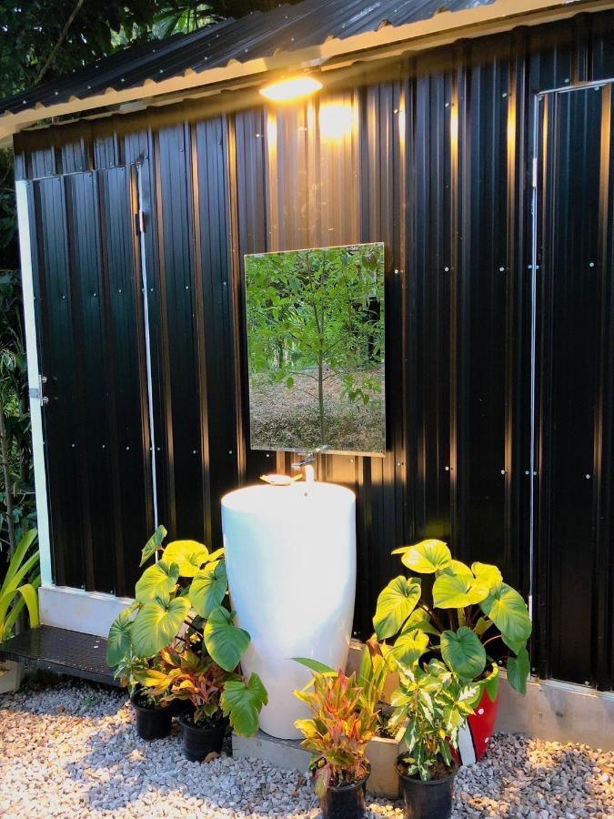 คุ้มกะลาหัวฟาร์มสเตย์ Ban Pha Saeng Lang Exterior photo